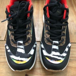 Skechers Sz 8.5 Street Uno HI The Hunt